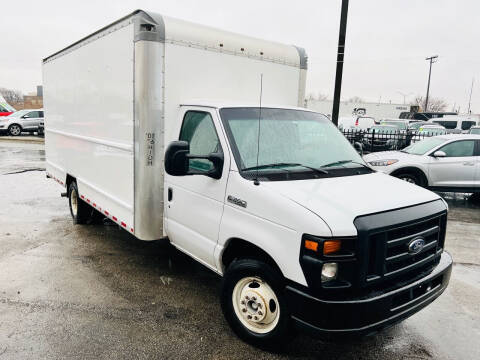2017 Ford E-Series E-350 SD