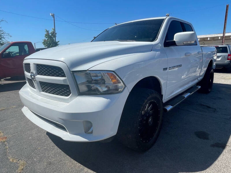 2012 RAM Ram 1500 Pickup Sport photo 3