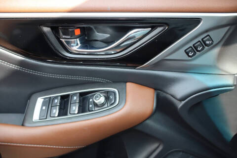 2022 Subaru Outback Touring XT