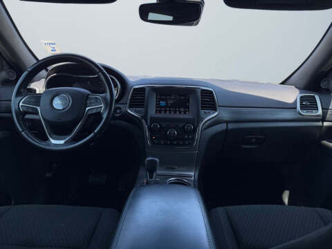 2021 Jeep Grand Cherokee Laredo E