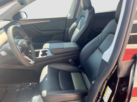2024 Tesla Model Y Long Range