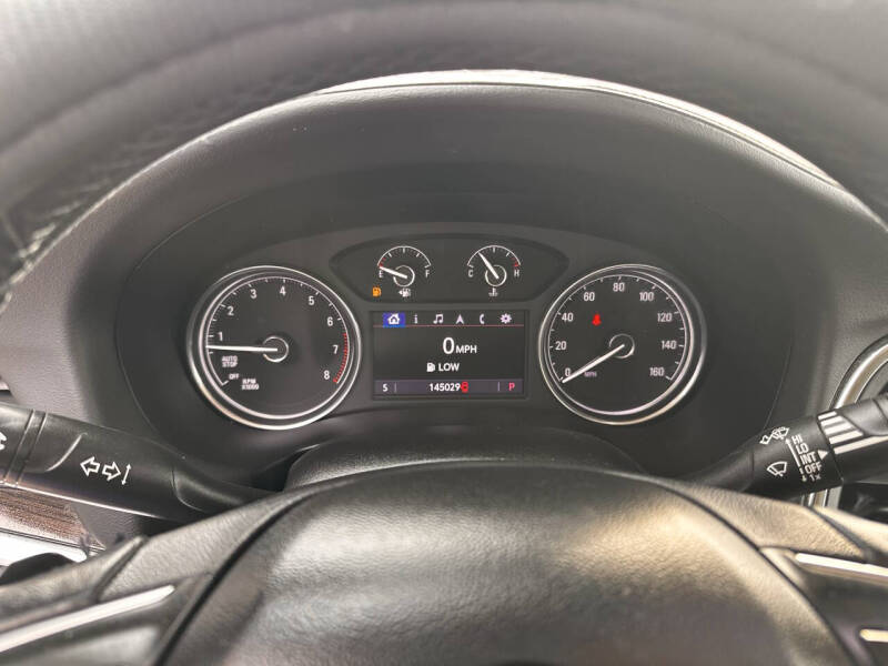 2021 Buick Enclave Essence