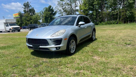 2017 Porsche Macan
