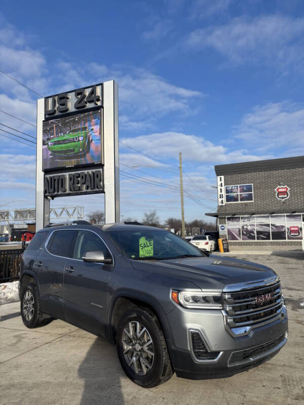 2021 GMC Acadia SLE's photo