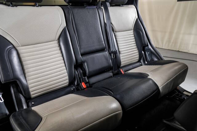 2021 Land Rover Discovery P300 S R-Dynamic