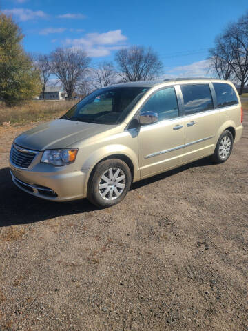 2012 Chrysler Town and Country for sale at D & T AUTO INC in Columbus MN