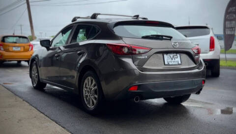 2016 Mazda MAZDA3 i Grand Touring