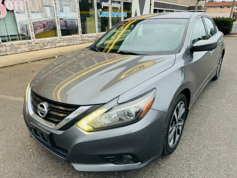 Used 2016 Nissan Altima SR with VIN 1N4BL3AP6GC247521 for sale in Tacoma, WA