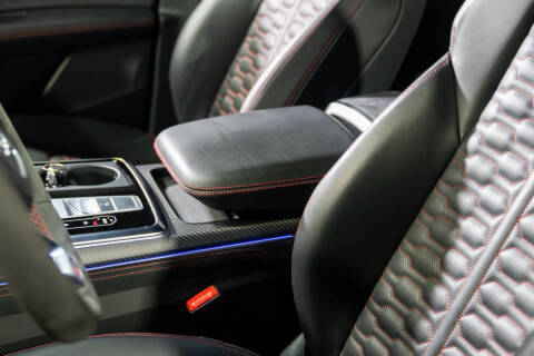 2024 Audi RS Q8 4.0T quattro