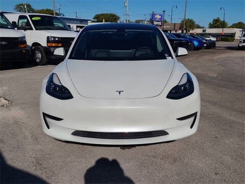 2021 Tesla Model 3 Standard Range Plus