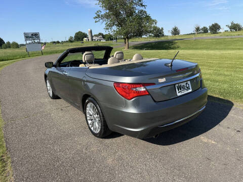 2011 Chrysler 200 Limited
