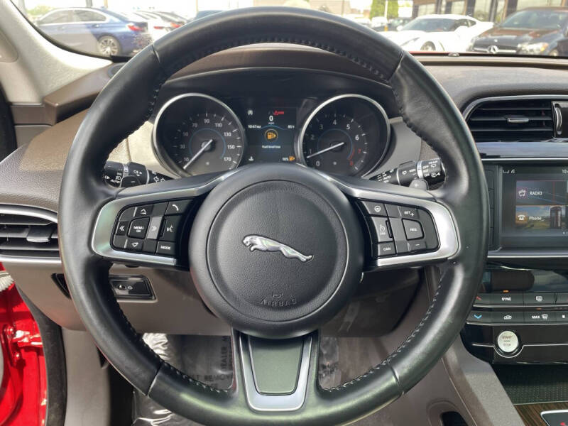 2018 Jaguar F-PACE 25t Prestige