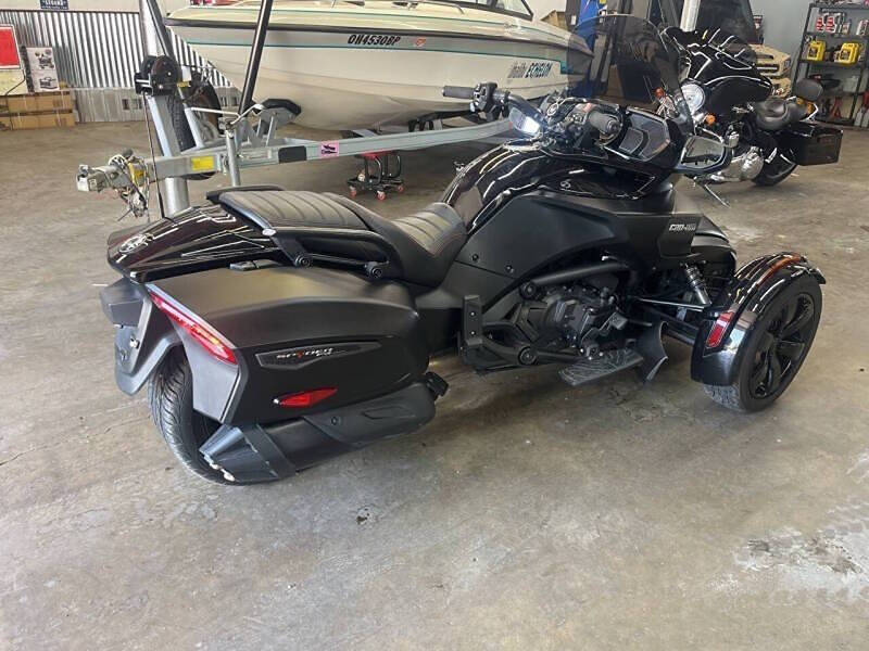 2018 Can-Am Spyder F3-T