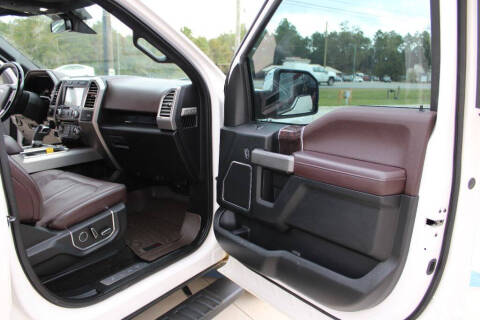 2017 Ford F-150 Platinum