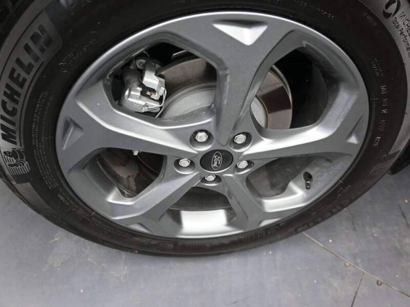 2025 Ford Escape ST-Line Select