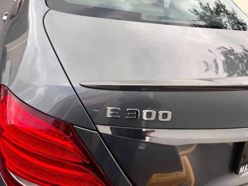 2017 Mercedes-Benz E-Class E 300 4MATIC