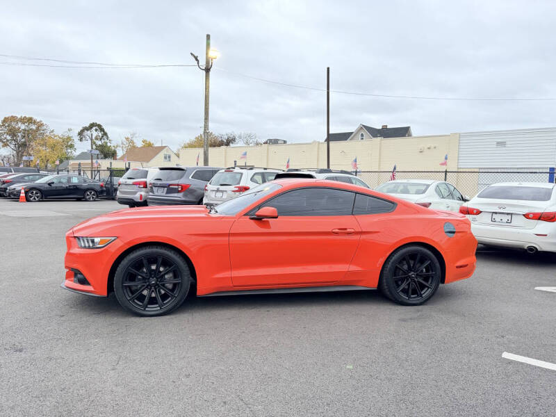 2016 Ford Mustang V6