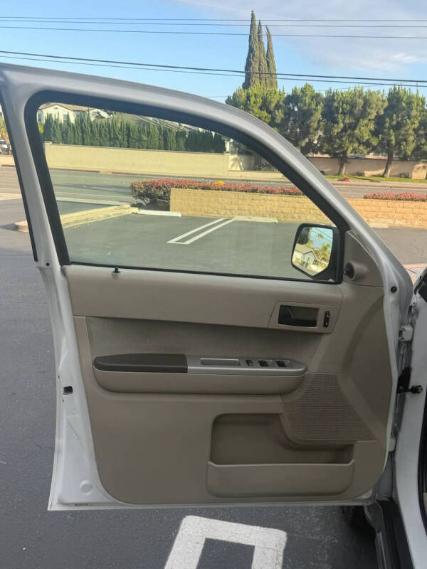 2010 Ford Escape XLT