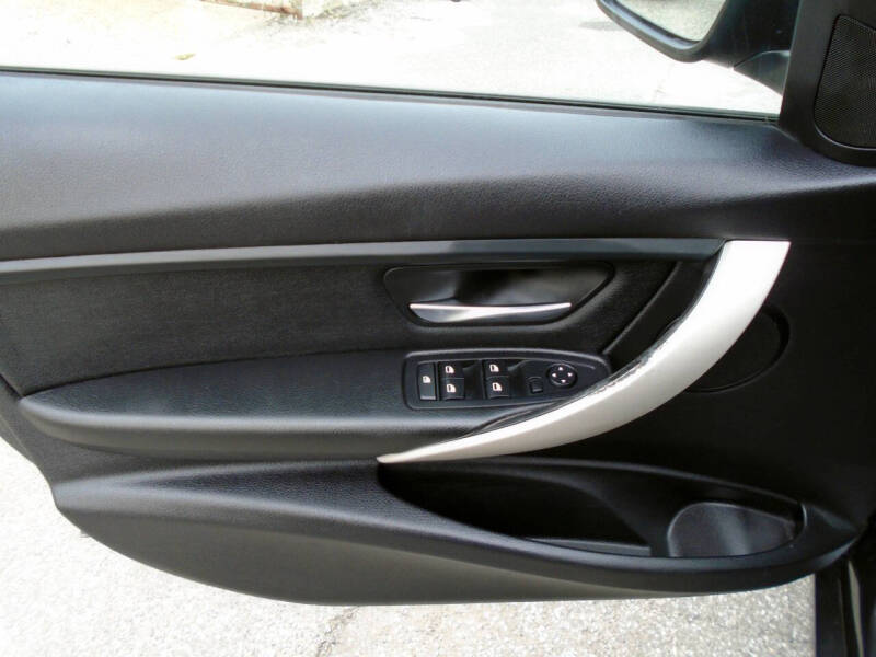 2014 BMW 3 Series 320i xDrive