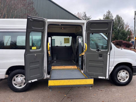 2011 Ford E-Series E-250