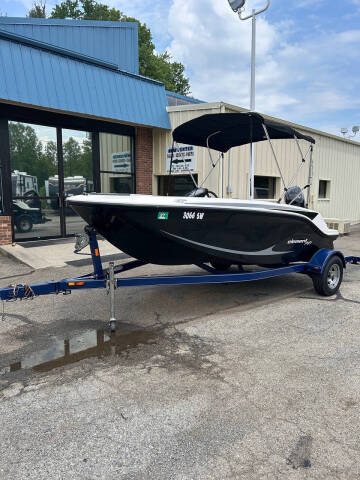 2021 Bayliner Element M15