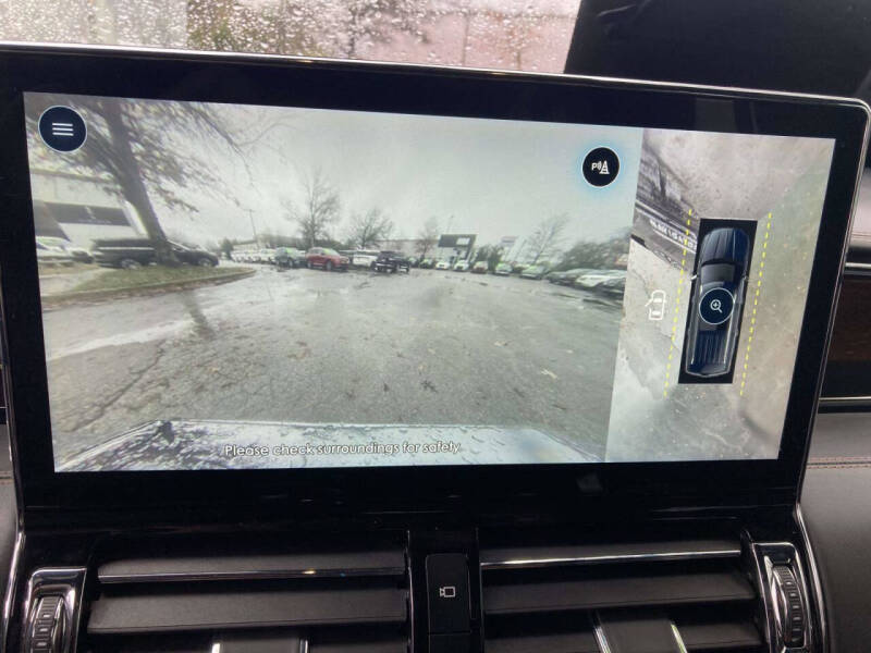 2022 Lincoln Navigator Black Label