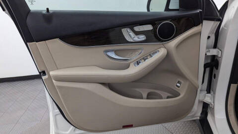 2018 Mercedes-Benz GLC GLC 300