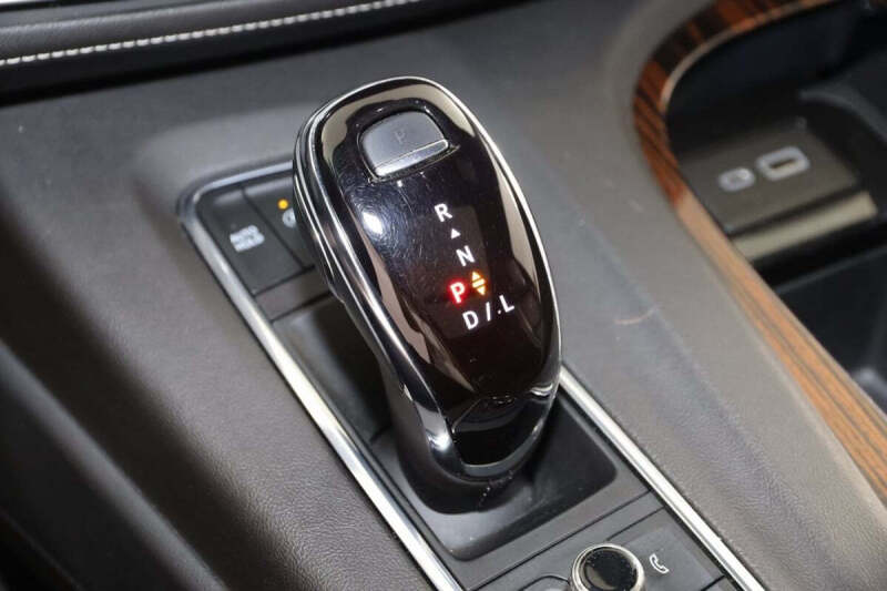 2022 Cadillac Escalade ESV Premium Luxury