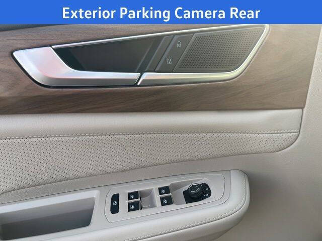 2026 Volkswagen Atlas SE