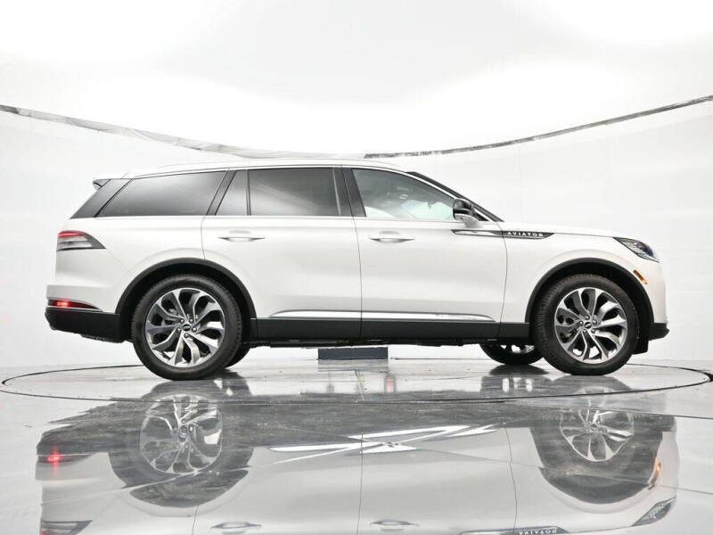 2025 Lincoln Aviator Premiere