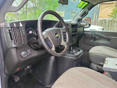 2018 Chevrolet Express 2500