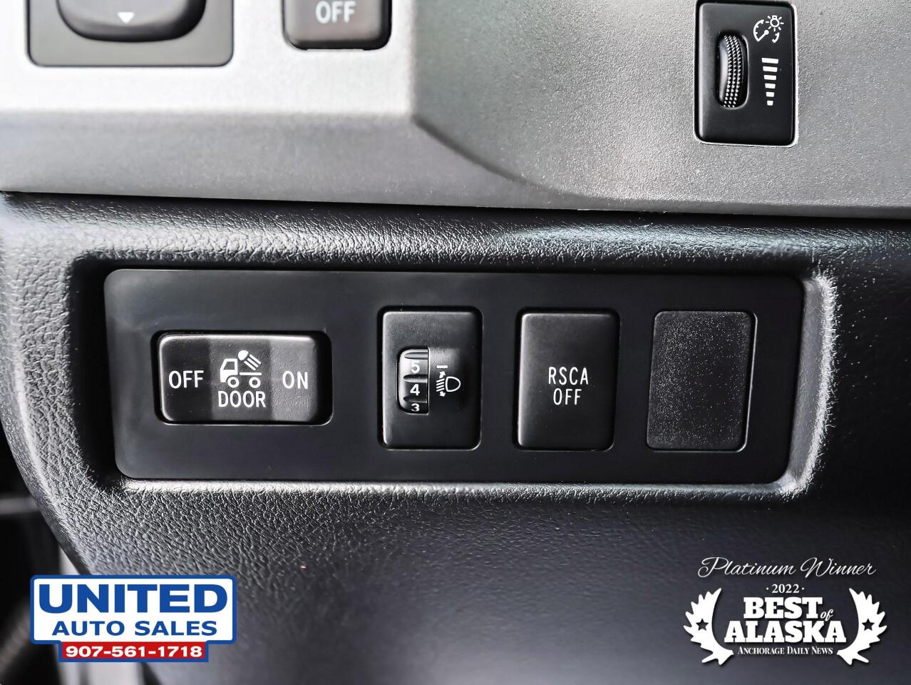 2013 Toyota Tundra Platinum 4x4 4dr CrewMax Cab Pickup SB (5.7L V8) 54