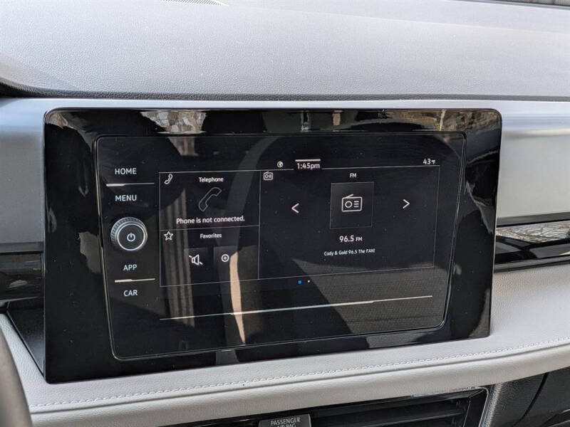 2025 Volkswagen Taos S