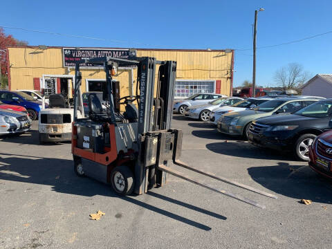 2005 Nissan Csp01l15s for sale at Virginia Auto Mall in Woodford VA