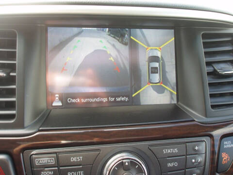 2014 Nissan Pathfinder Platinum