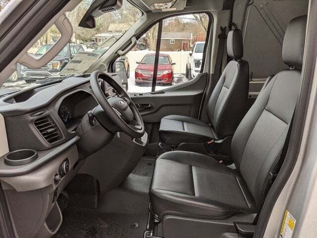 2024 Ford Transit 250