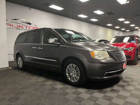 2015 Chrysler Town and Country for sale at Boktor Motors - Las Vegas in Las Vegas NV