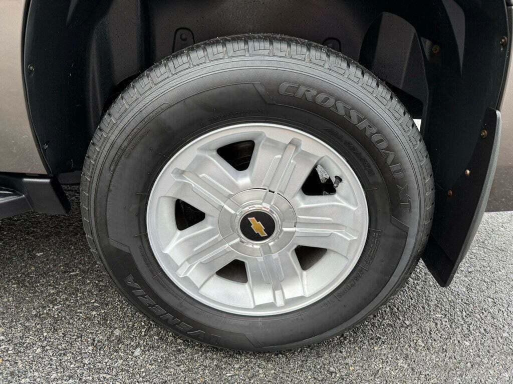 2014 Chevrolet Suburban 11