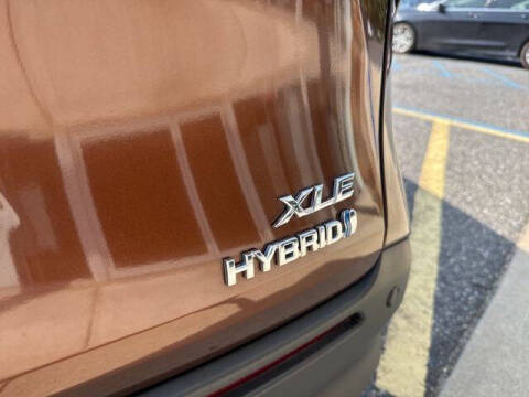 2023 Toyota Sienna XLE 7-Passenger