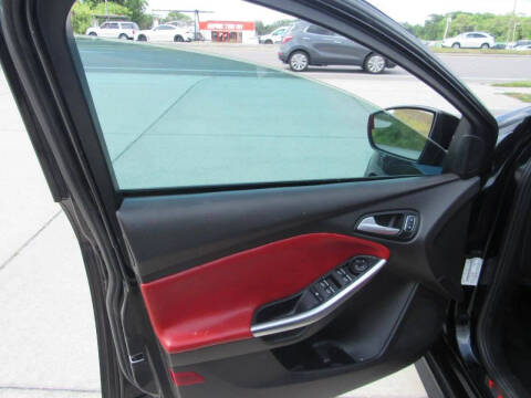 2016 Ford Focus ST