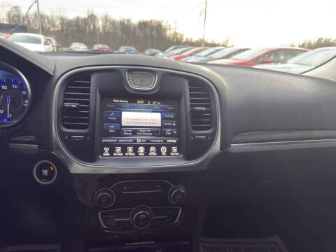 2016 Chrysler 300 C
