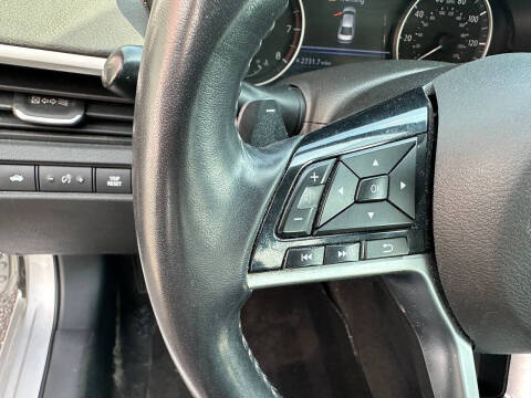 2020 Nissan Altima 2.5 SR