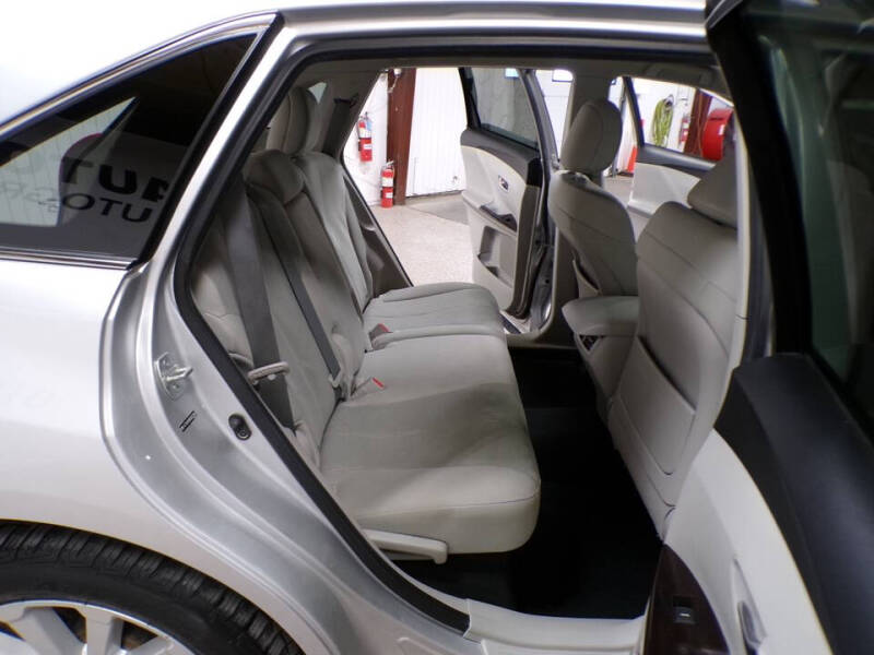 2011 Toyota Venza AWD 4cyl