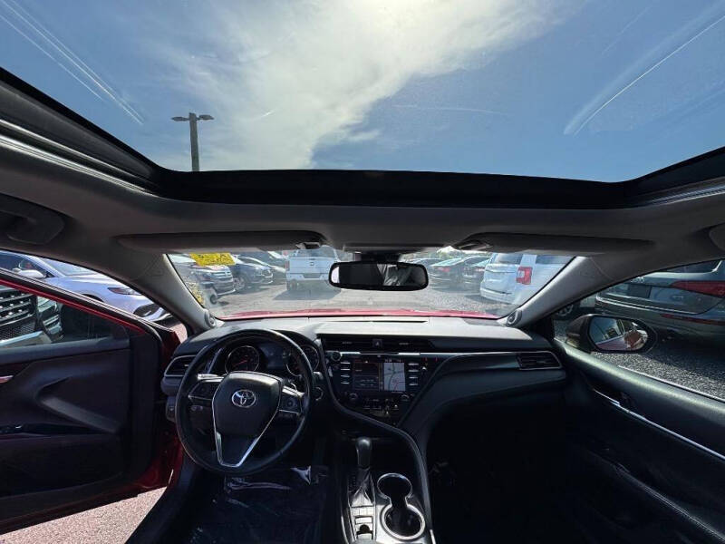 2019 Toyota Camry XSE