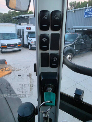2009 Volvo L90F