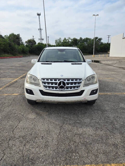 2009 Mercedes-Benz M-Class for sale at Outback Auto Group in New Braunfels, TX