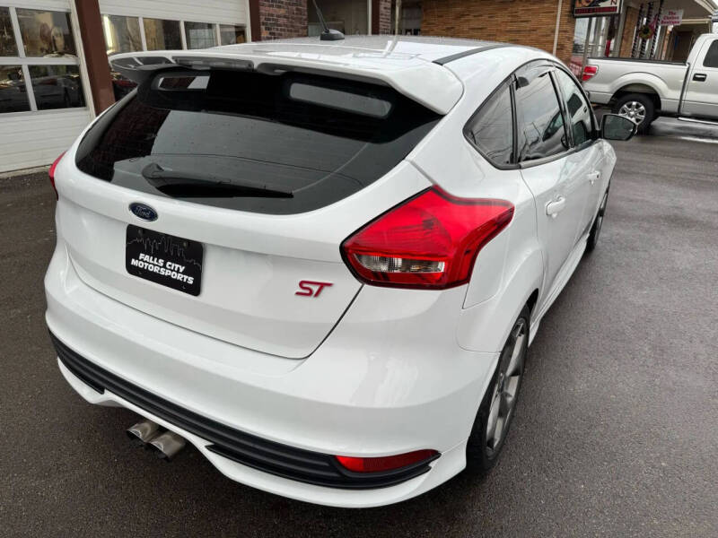 2017 Ford Focus ST