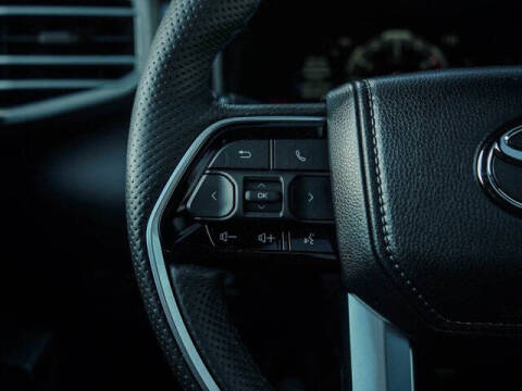 2024 Toyota Tundra Platinum HV