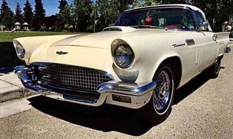 1957 Ford Thunderbird