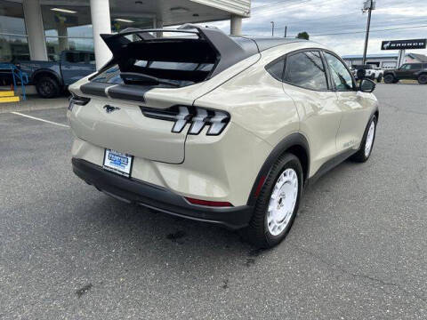 2025 Ford Mustang Mach-E GT